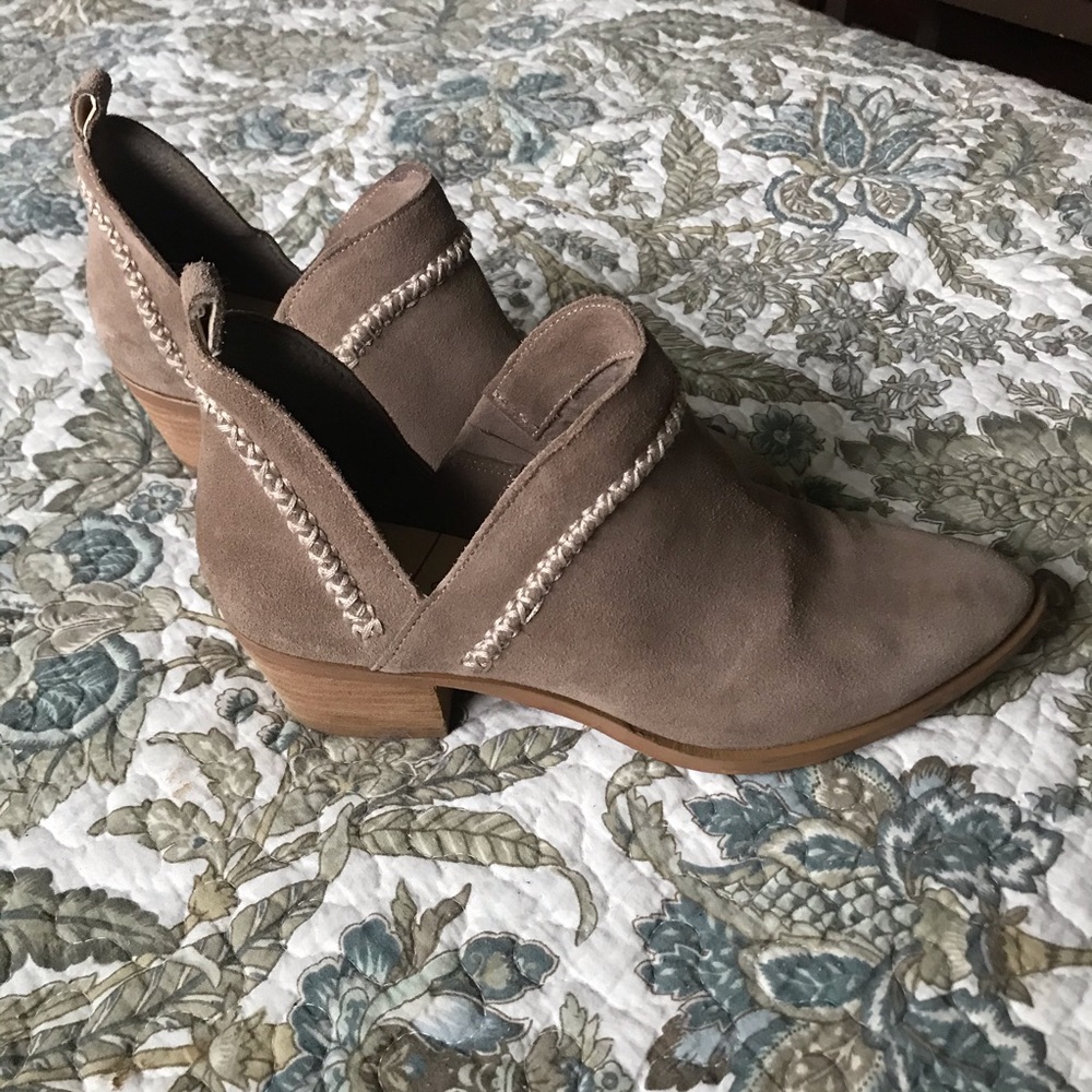 Sole Society Bootie